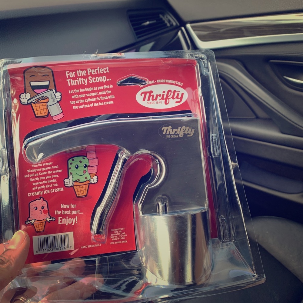 Last One Left Thrifty Ice Cream Scoop